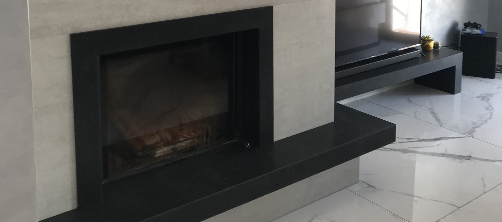 Zobacz realizacje obudów kominków z kamienia